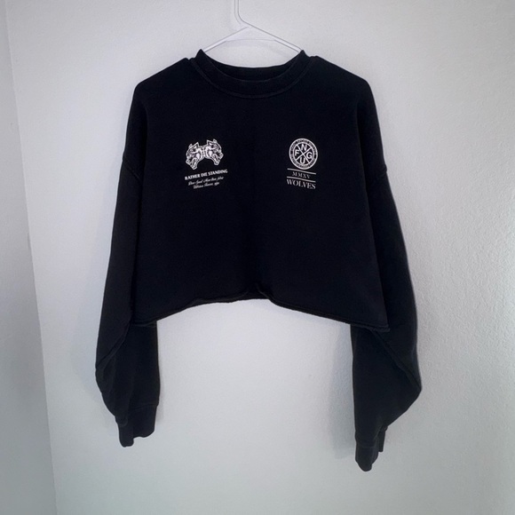 Darc Sport SHE Wolves Cropped Crewneck - Picture 12 of 14